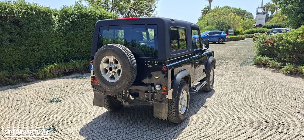 Land Rover Defender 90 2.5 Td5 E - 12