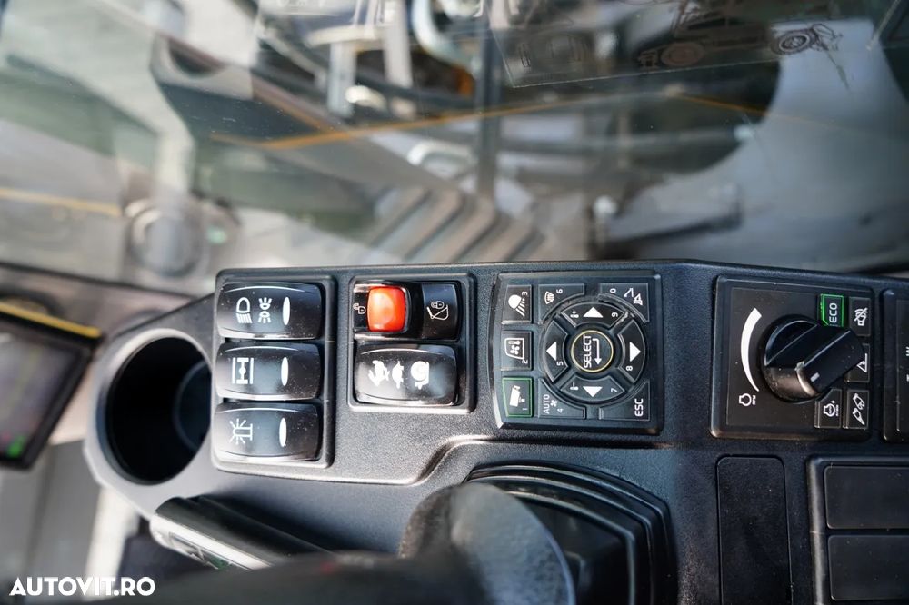 Volvo EWR150E / EXCAVATOR PE ROȚI / ROTOTIL / JOYSTICK / POWERTILT / 2019 / - 33