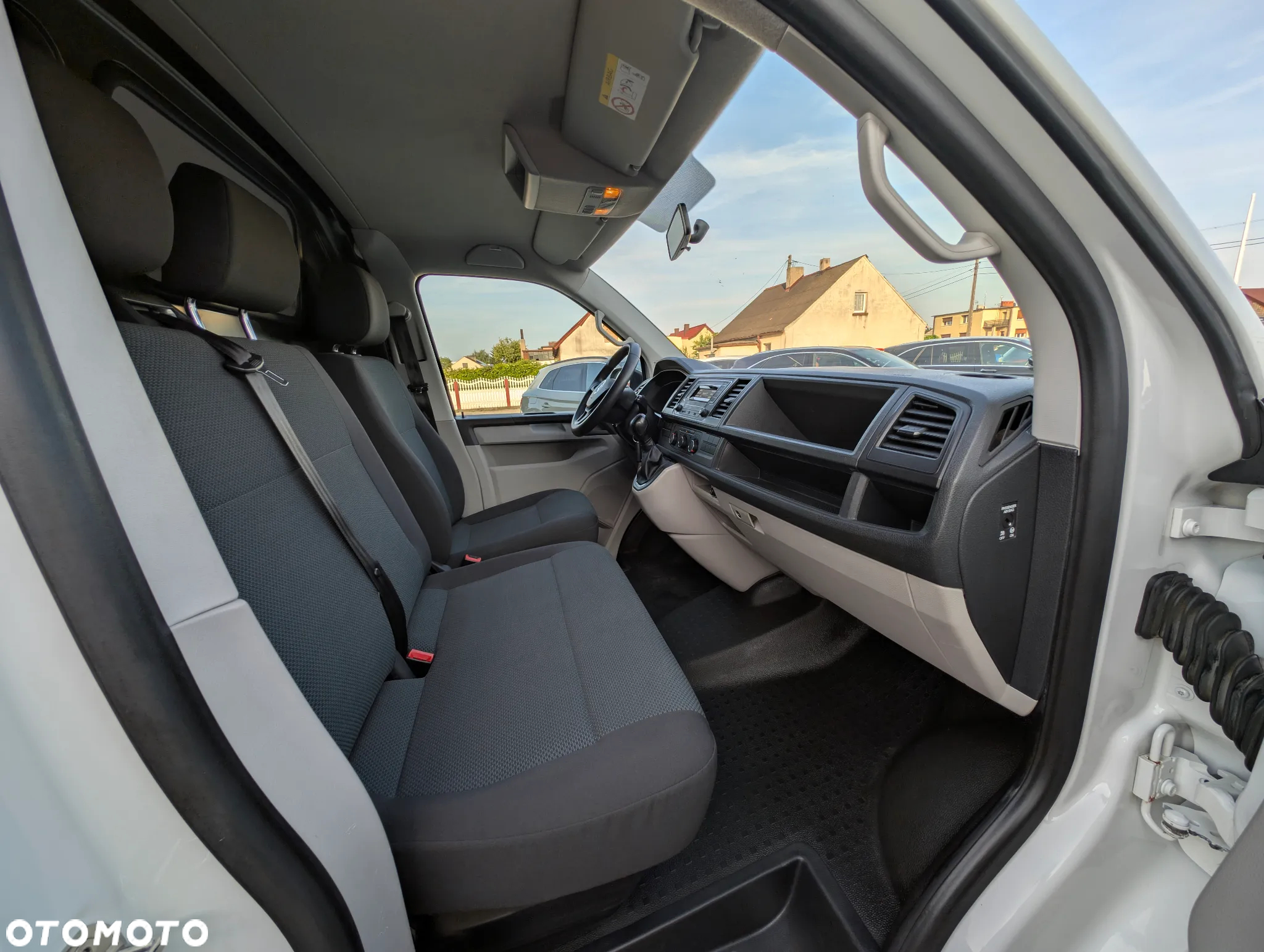 Volkswagen Transporter T6 2,0 TDI 150KM DSG7 przebieg 111tkm - 20
