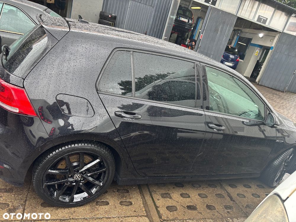 Volkswagen Golf 2.0 TSI 4Mot R DSG - 3