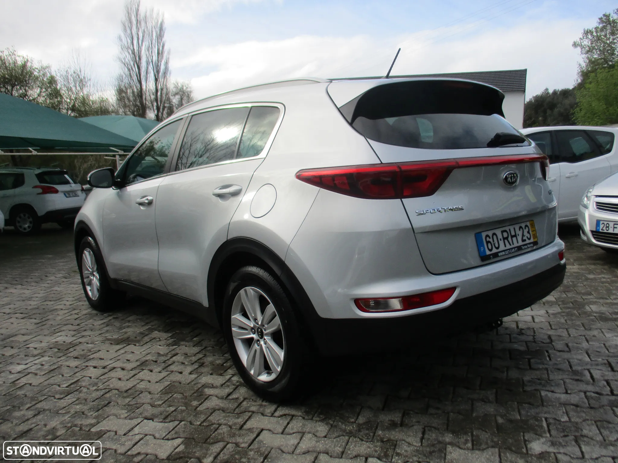 Kia Sportage 1.7 CRDi ISG LX - 4