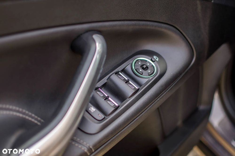 Ford Mondeo 1.6 TDCi Titanium - 15