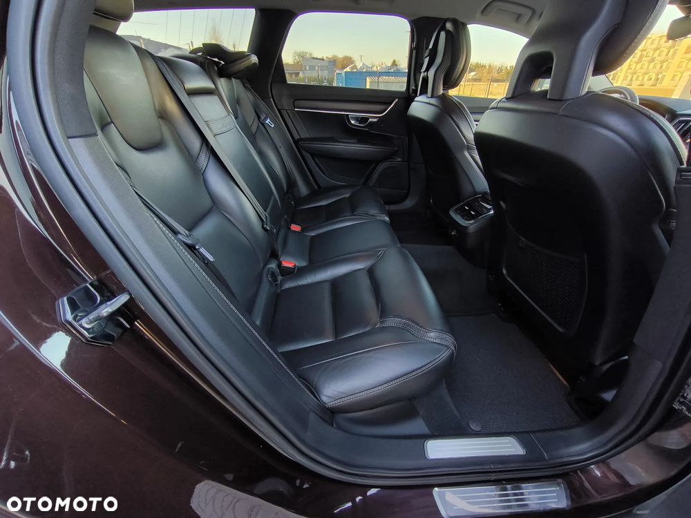 Volvo V90 Cross Country - 20