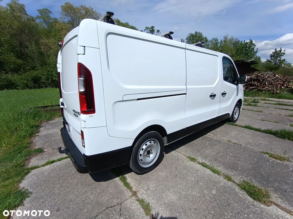 Renault Trafic L2H1 1.6 diesel 125kM 2018rok WEBASTO, CZUJNIKI PARKOWANIA, HAK, BAGAŻNIK DACHOWY, STAN BARDZO DOBRY! - 10