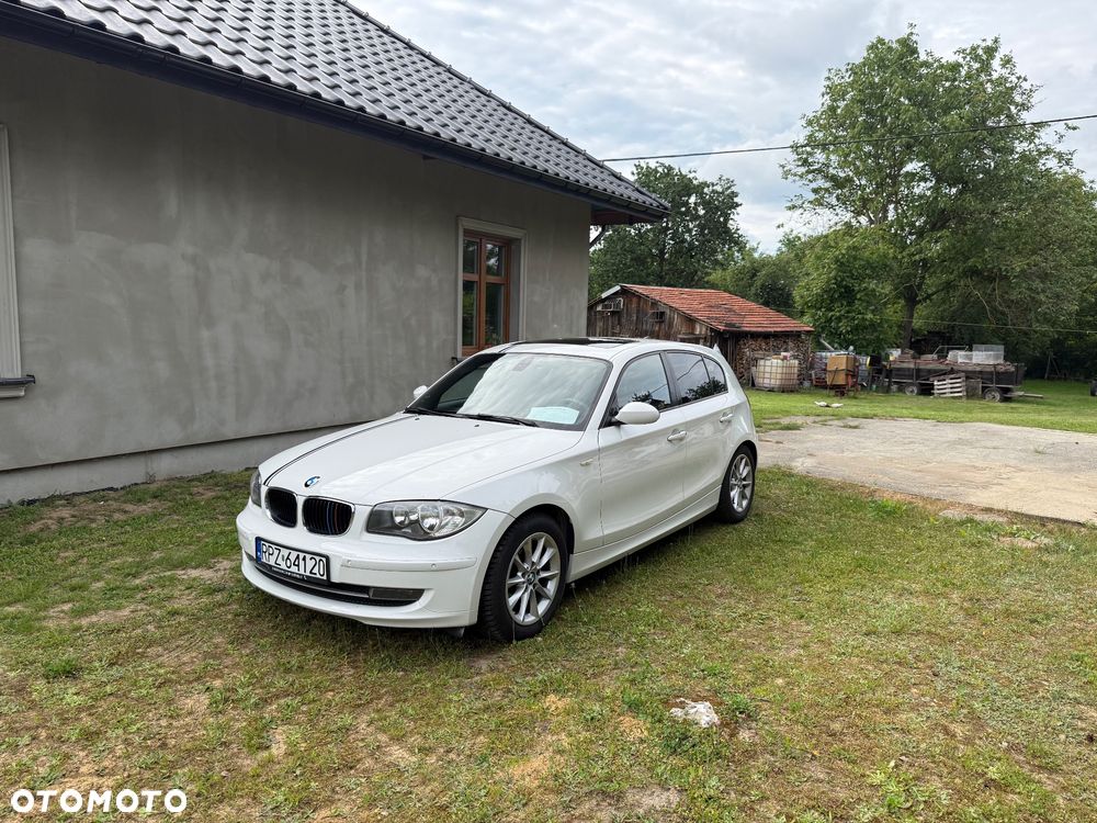 BMW Seria 1 118i - 3