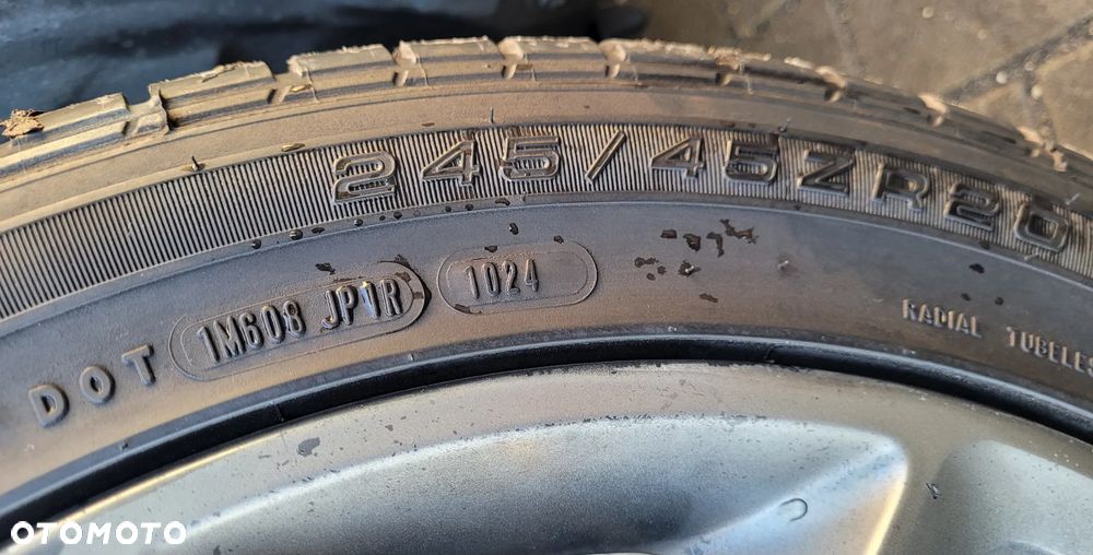 Dodge Challenger - 31