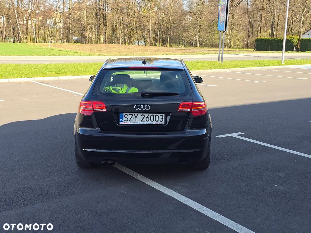 Audi A3 Sportback 2.0 TDI DPF (DSG) S tronic Ambition - 6
