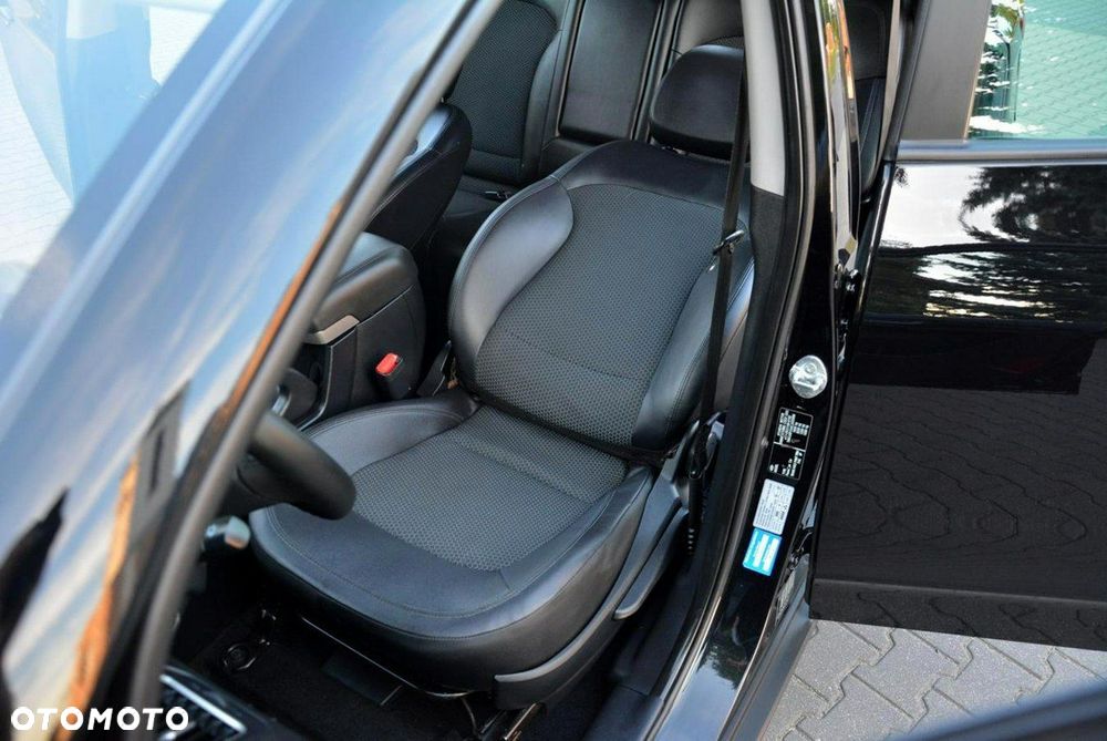 Hyundai ix35 1.6 GDI Premium 2WD - 19