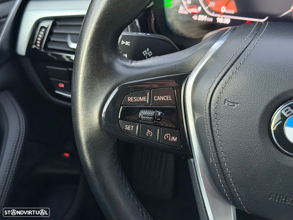 BMW 520 d Auto - 30