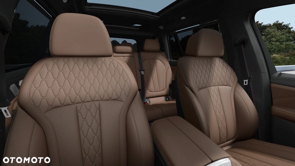 BMW X7 - 10