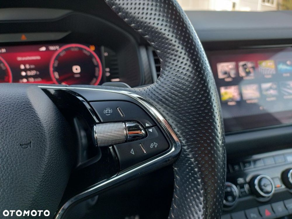 Skoda Kodiaq 2.0 TSI 4x4 Sportline DSG - 32