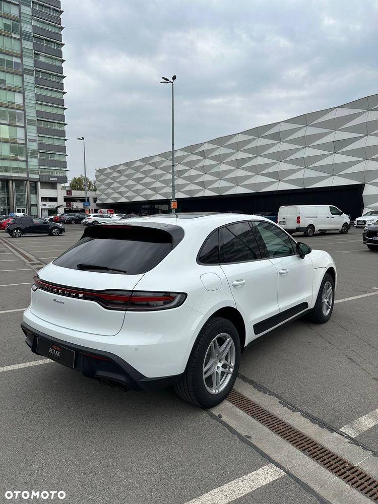 Porsche Macan - 4