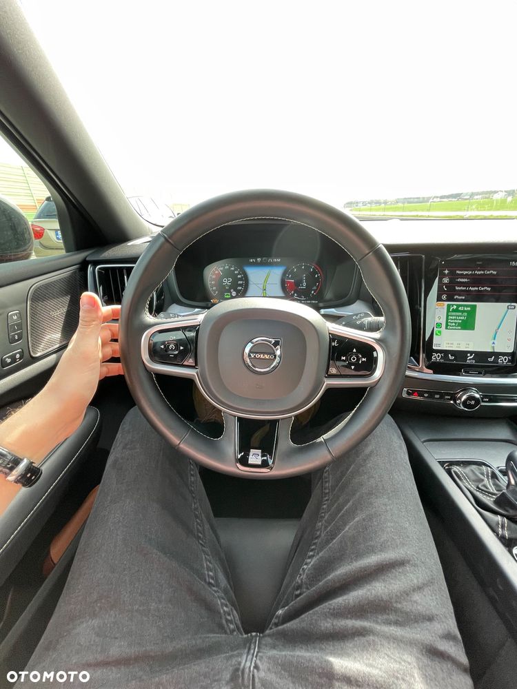 Volvo V60 B5 B AWD R-Design - 10