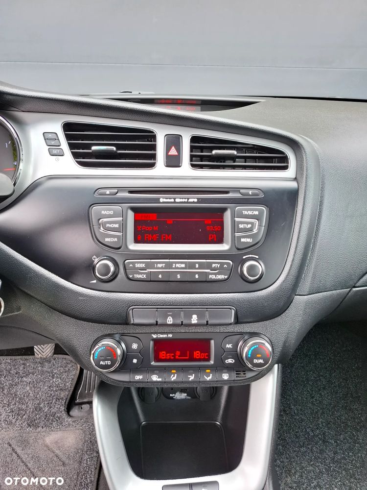 Kia Ceed 1.6 GDI Platinum Edition - 22