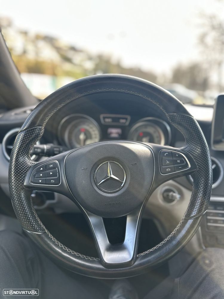 Mercedes-Benz CLA 180 - 14