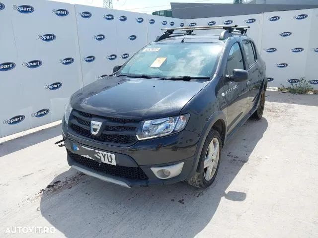 Piese de DACIA SANDERO 2 STEPWAY 2015 negru - 1