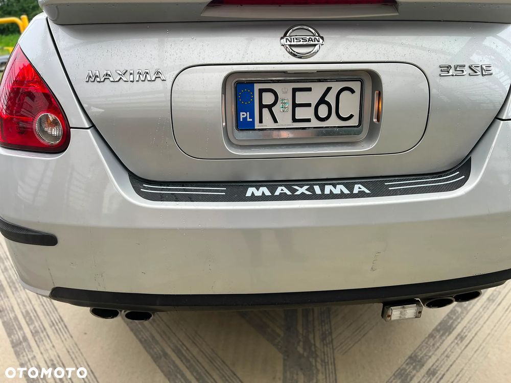 Nissan Maxima 3.5 SE - 9
