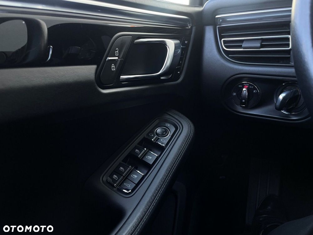 Porsche Macan - 9