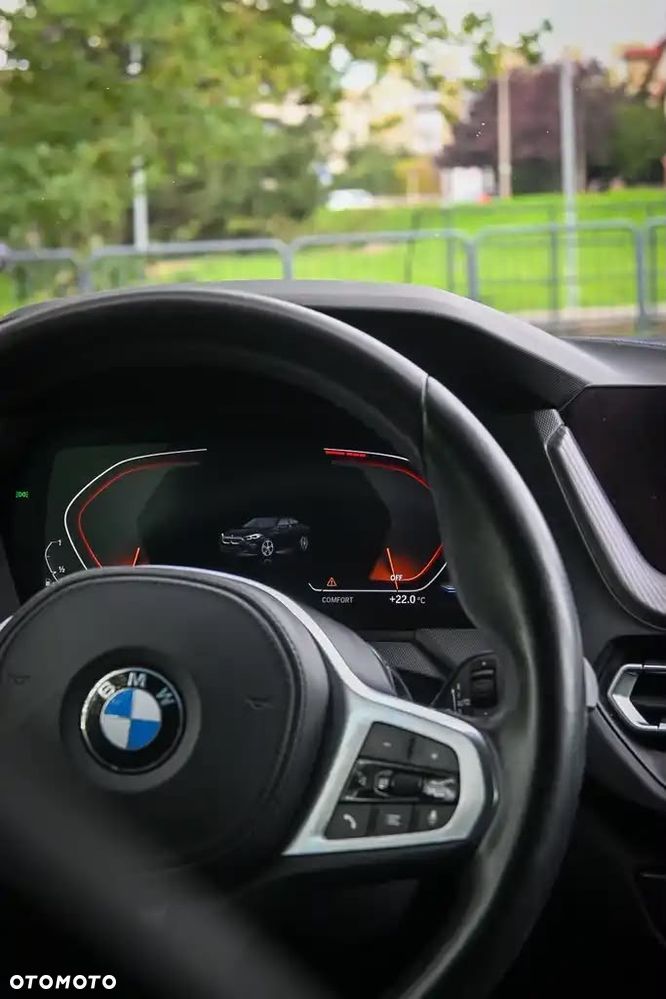 BMW Seria 2 218i Sport Line - 7