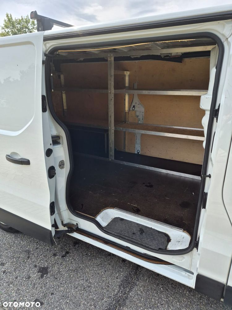 Renault Trafic - 8