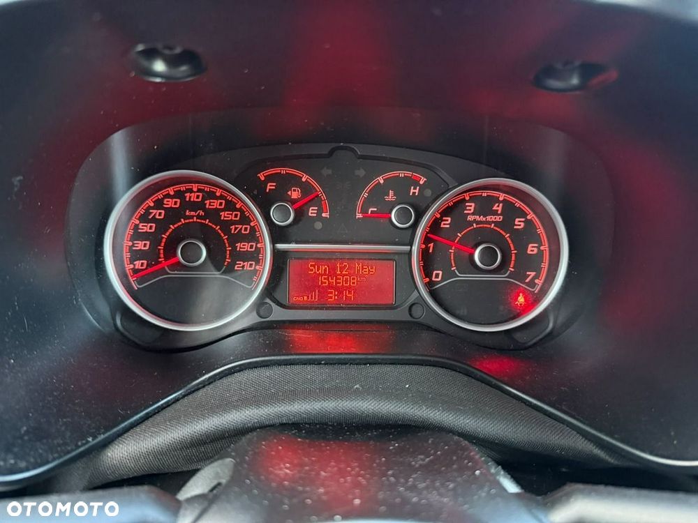 Fiat Doblo - 14