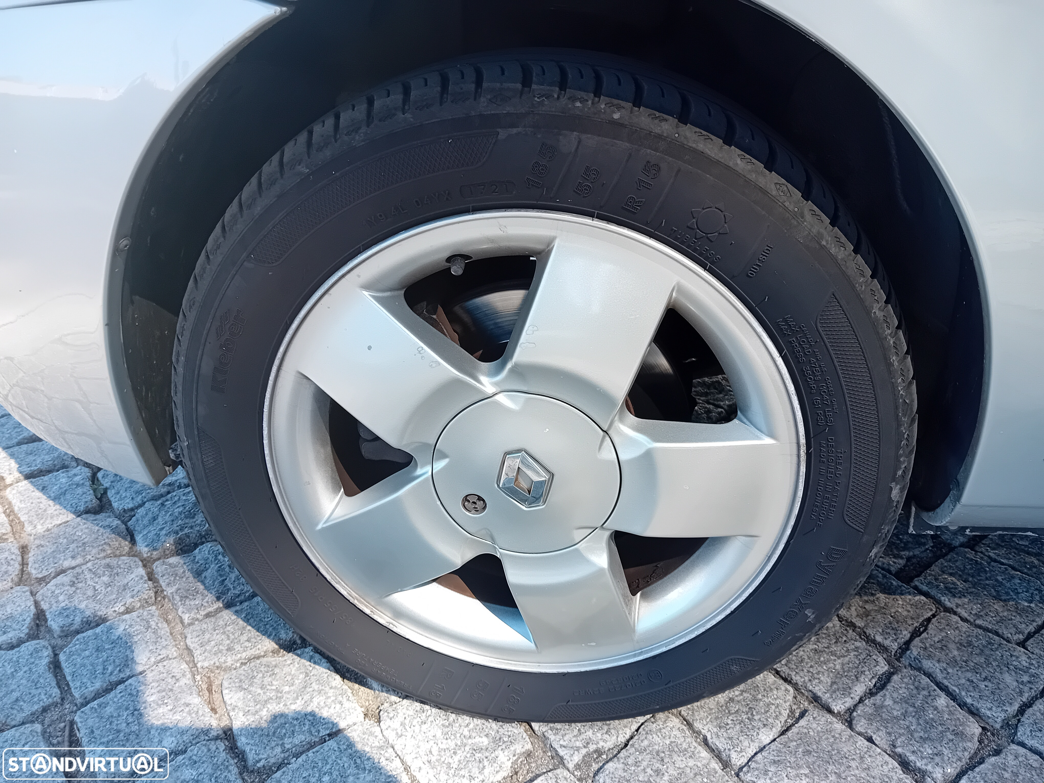 Renault Clio 1.5 dCi Extreme - 12