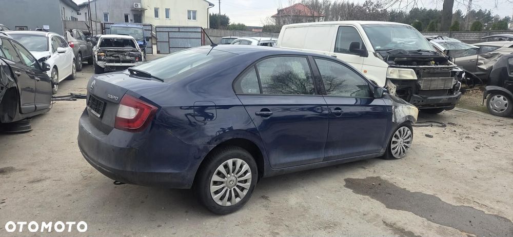 SKODA RAPID liftback LF5A pas tylny wanna - 3