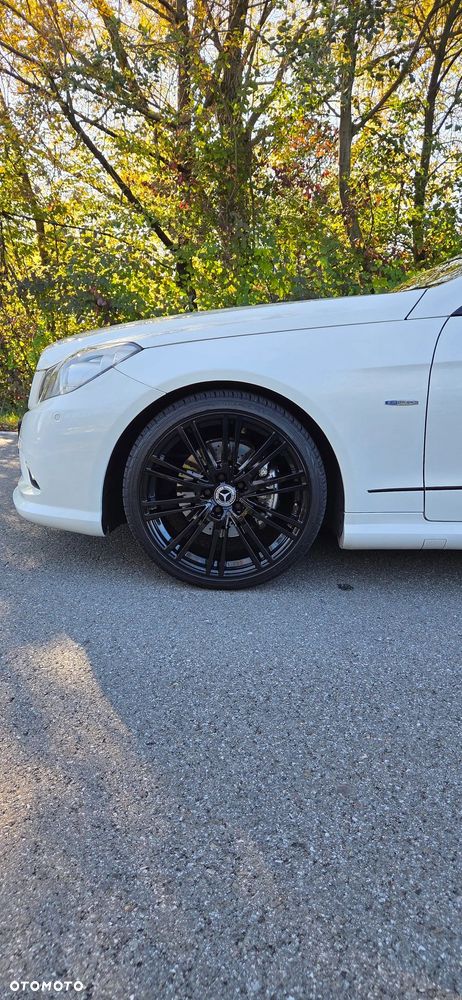 Mercedes-Benz Klasa E 350 CGI BlueEff - 13