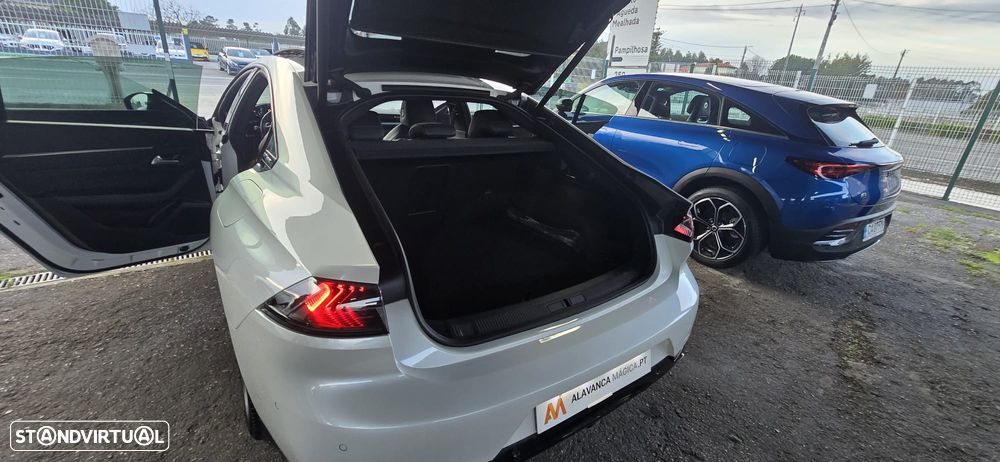 Peugeot 508 1.6 Hybrid GT e-EAT8 - 20