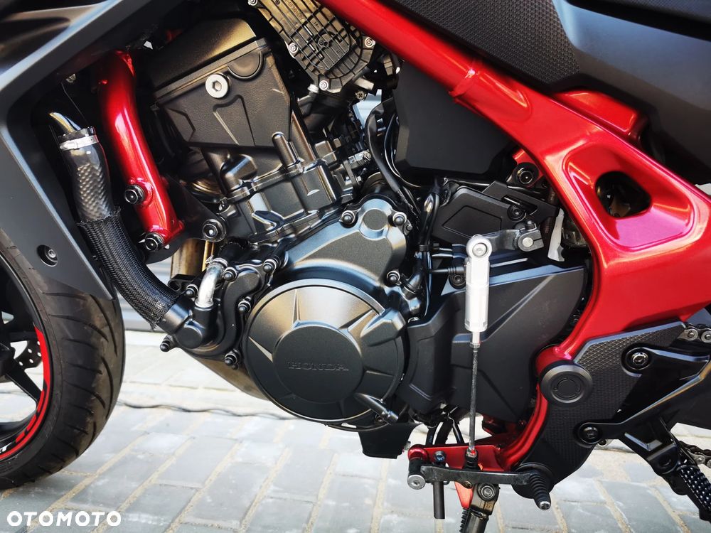 Honda Hornet - 10