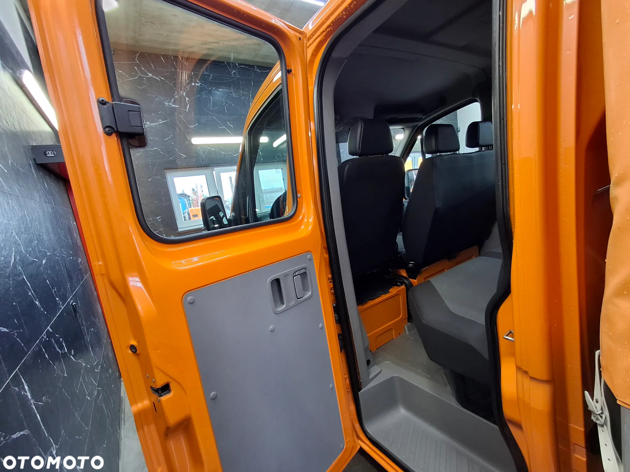 Volkswagen Crafter Lift 2016r Doka Brygadówka Dubel Kabina 7 Osób Plandeka Hak Webasto Klimatyzacja - 19