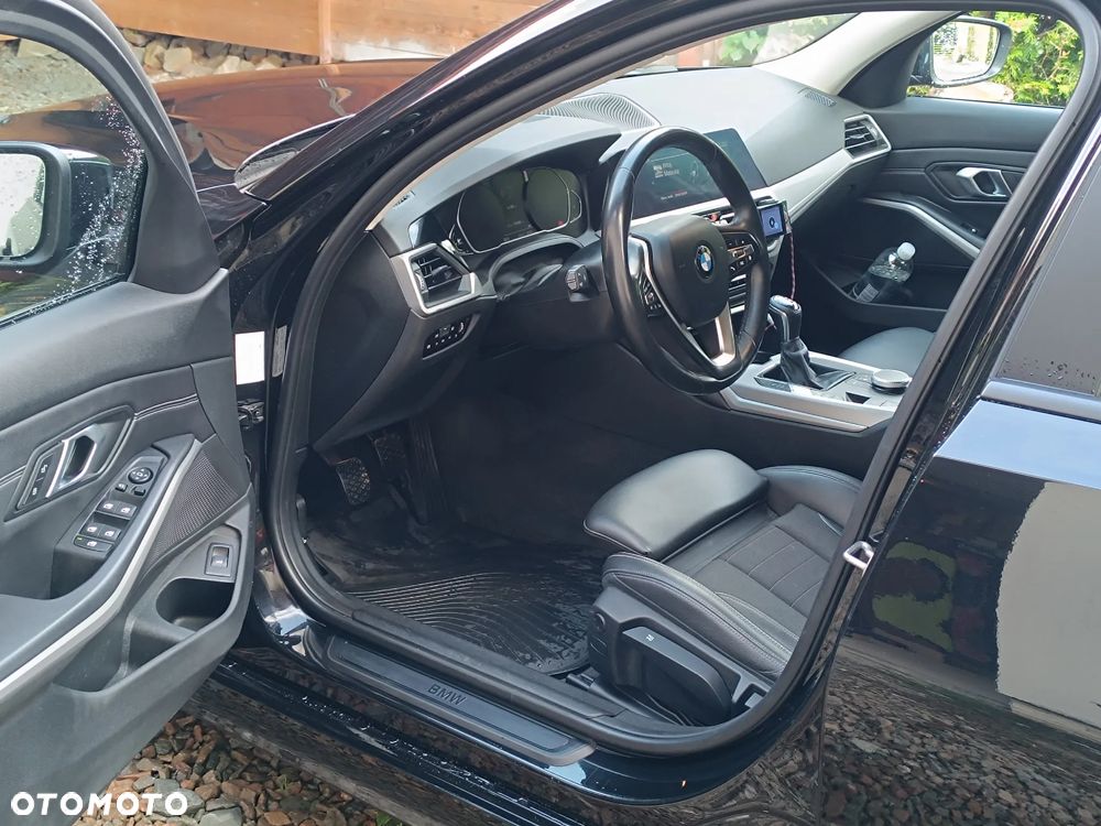 BMW Seria 3 318d Advantage - 10