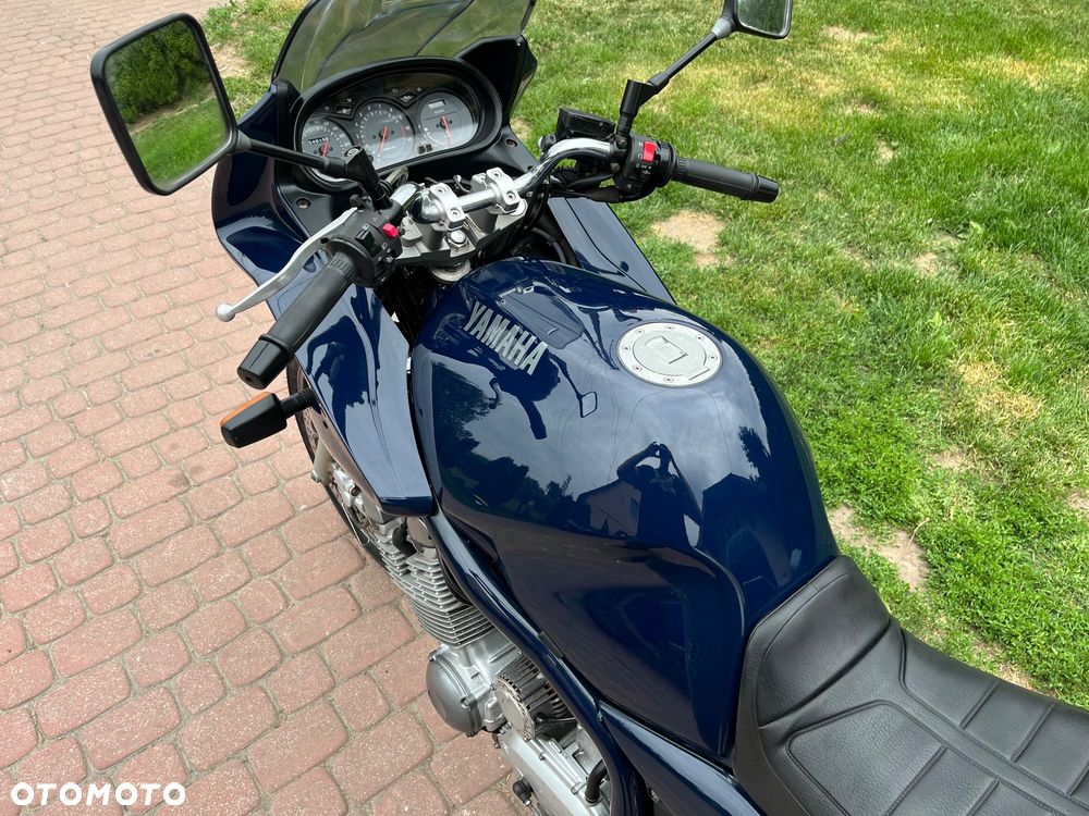 Yamaha XJ - 24