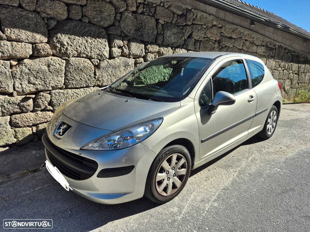 Peugeot 207 1.4 16V Trendy - 1