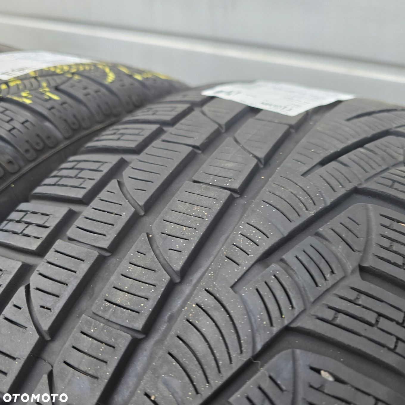 VW TIGUAN II 5NA 5X112 235/55R18 104H 18 ET43 23R 4X - 6
