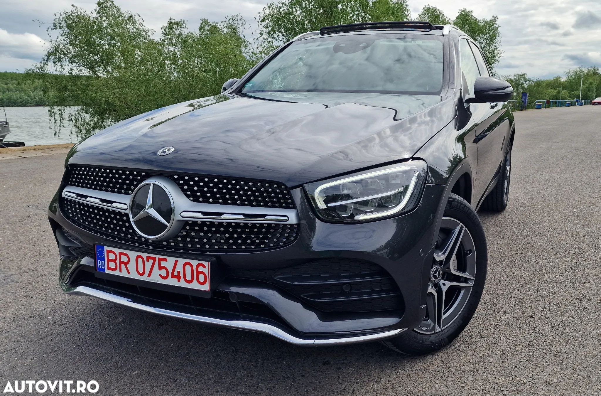 Mercedes-Benz GLC 300 d 4Matic 9G-TRONIC AMG Line - 1