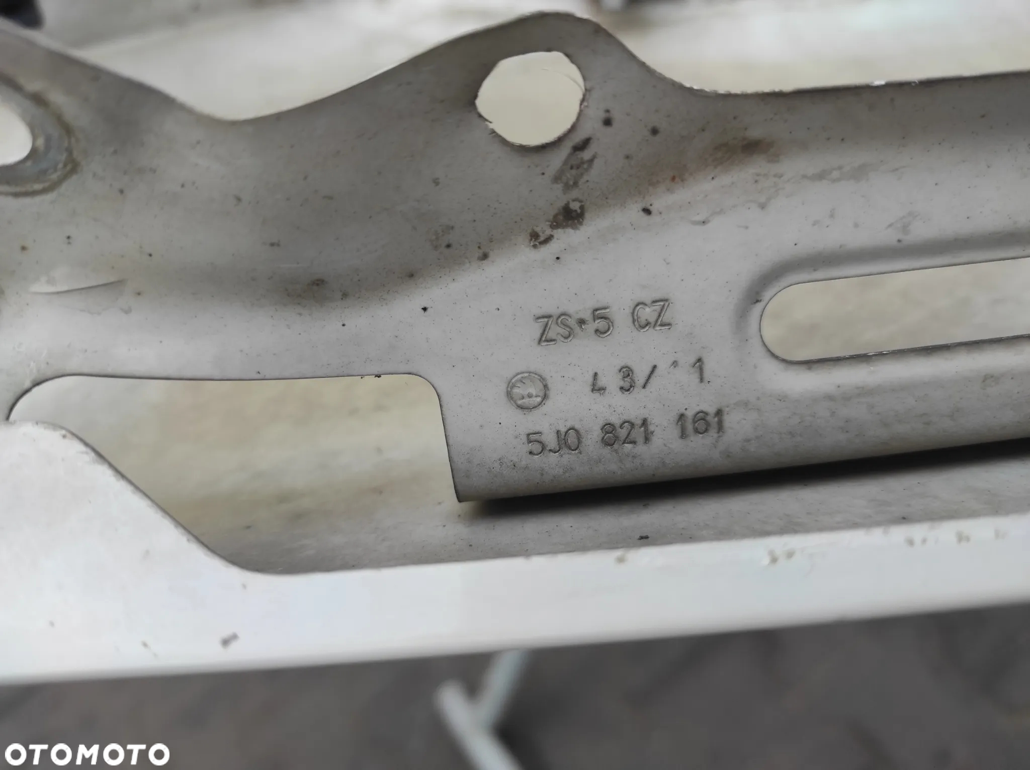 BŁOTNIK LEWY SKODA FABIA 2 LIFT LF9E 1026 BIAŁY WYSYŁKA !!!!! - 8