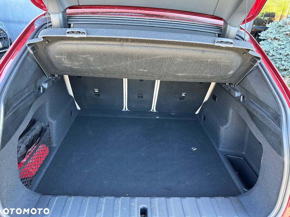 BMW iX2 eDrive20 66.5kWh M Sport - 23