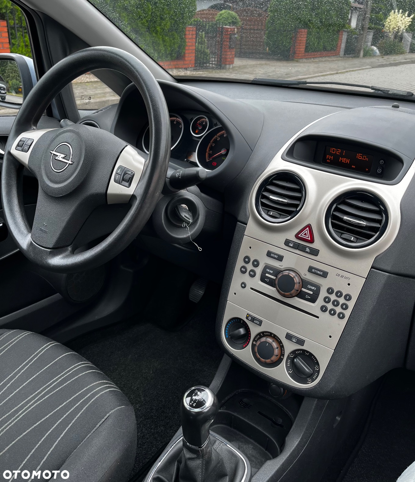 Opel Corsa - 12