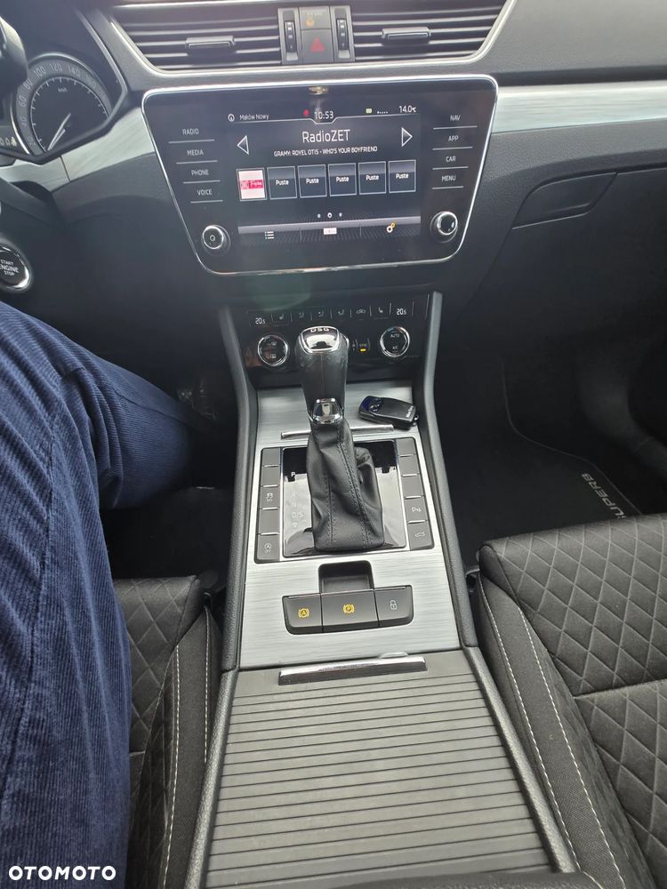 Skoda Superb 2.0 TSI Style DSG - 8