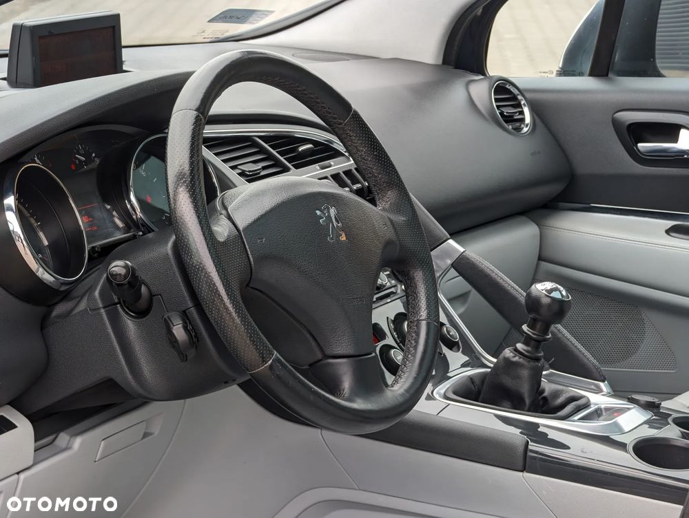 Peugeot 3008 2.0 HDi Premium+ - 18