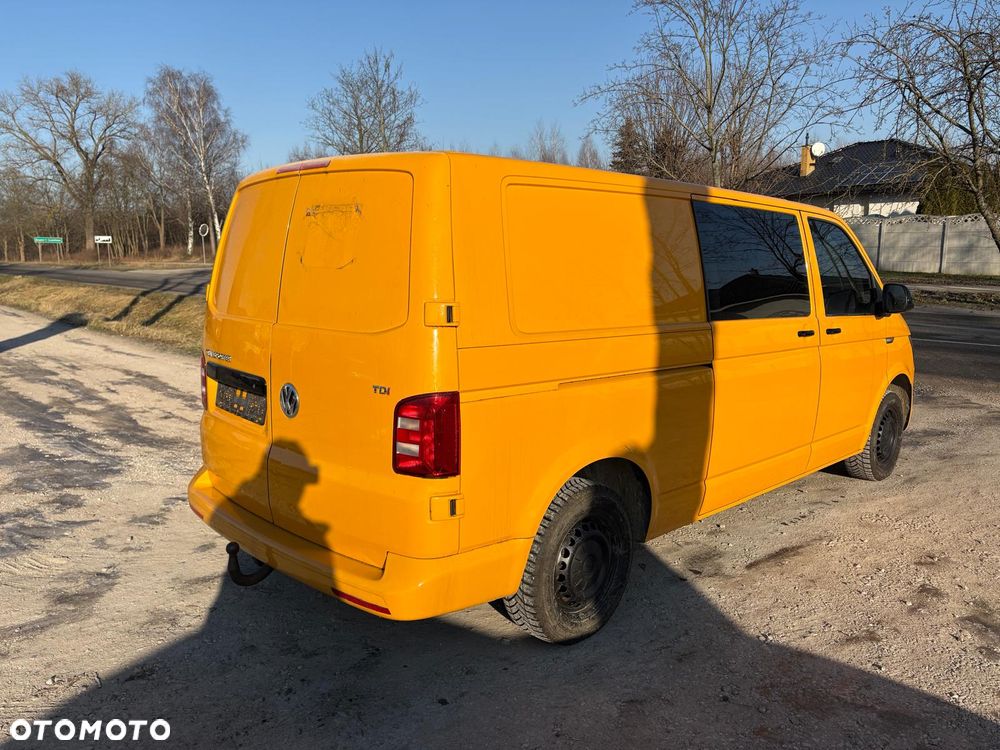 Volkswagen Transporter - 5