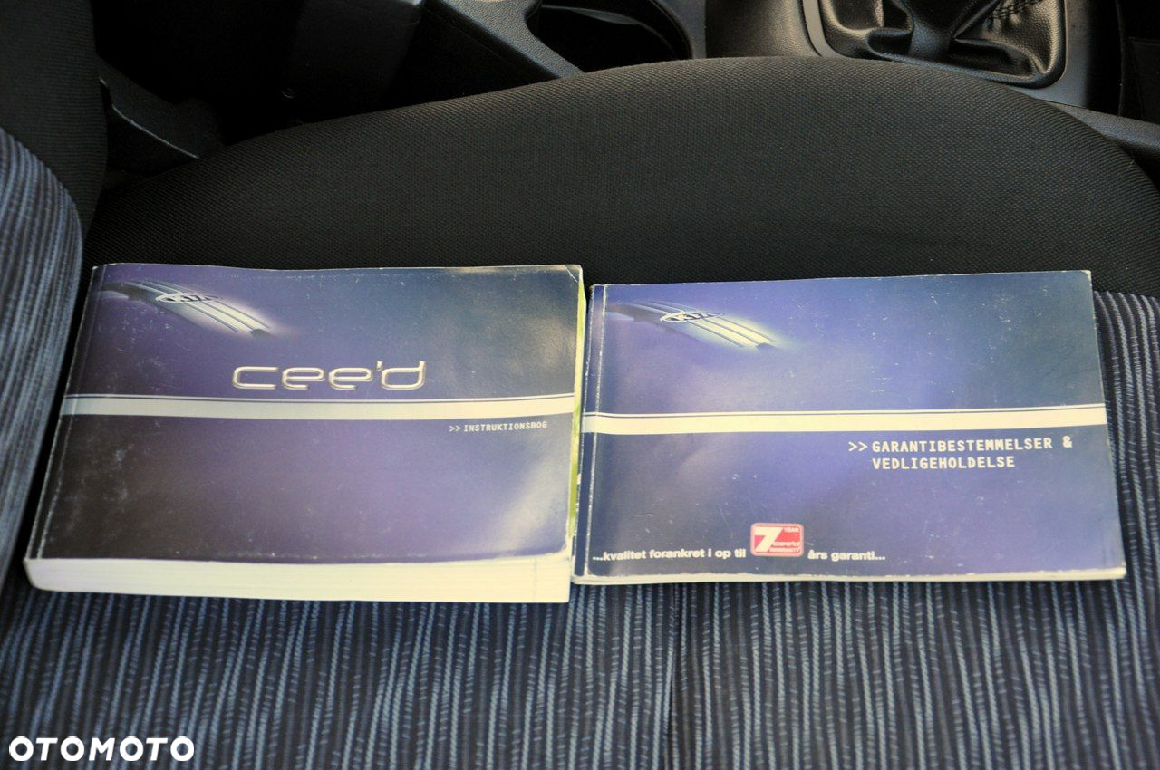 Kia Ceed 1.4 CVVT SW EX - 15