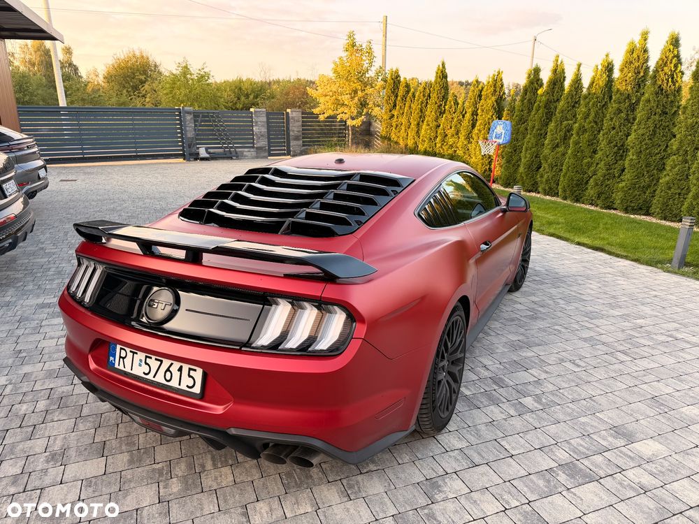 Ford Mustang 5.0 V8 GT - 4