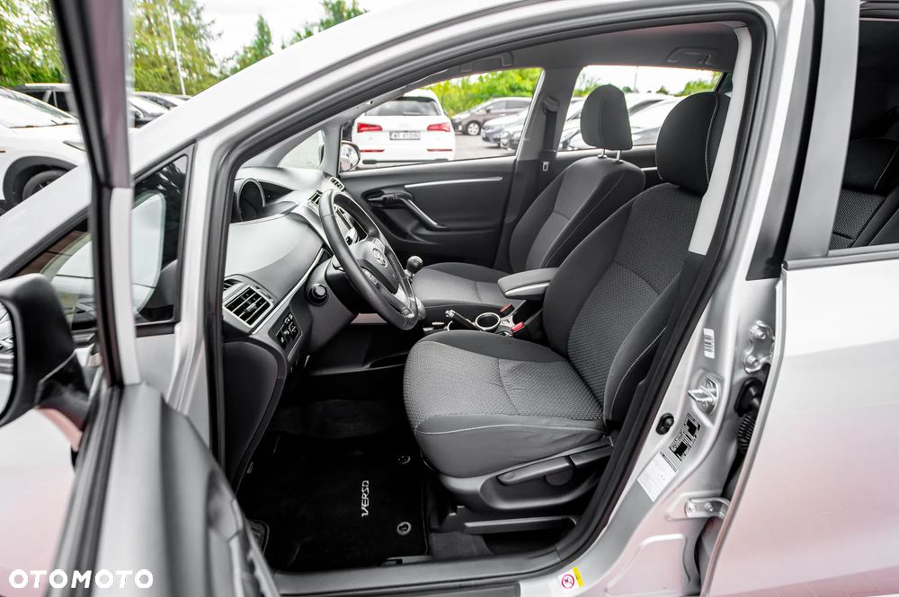 Toyota Verso 1.8 7-Sitzer Comfort - 18