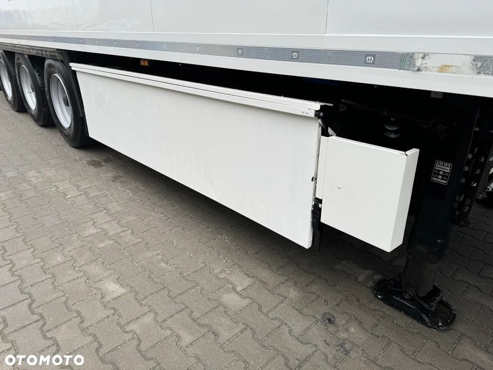 Krone Multitemp. ,Thermo King SLX Spectrum, AMAZON - 22