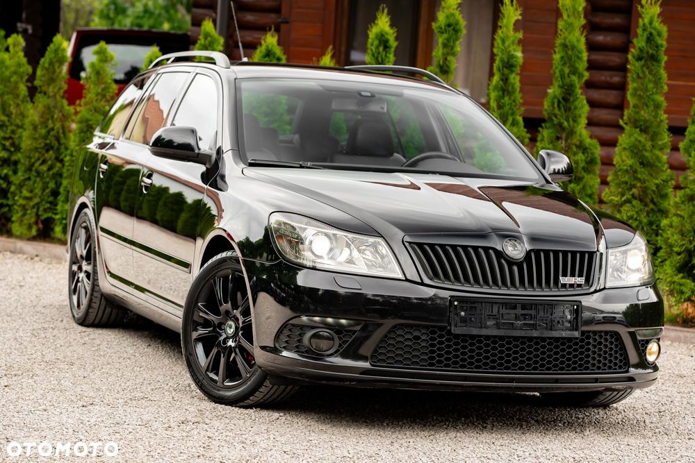 Skoda Octavia 2.0 TSI RS - 6