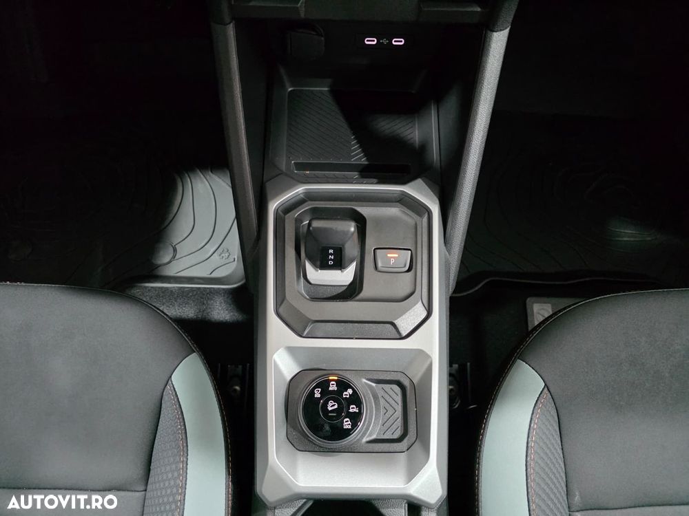 Dacia Duster Hybrid-G 150 4x4 Spirit of Sand - 11