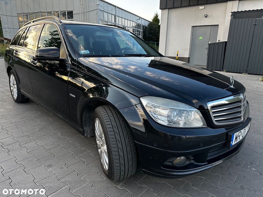 Mercedes-Benz Klasa C 220 T CDI DPF Automatik BlueEFFICIENCY Elegance - 4