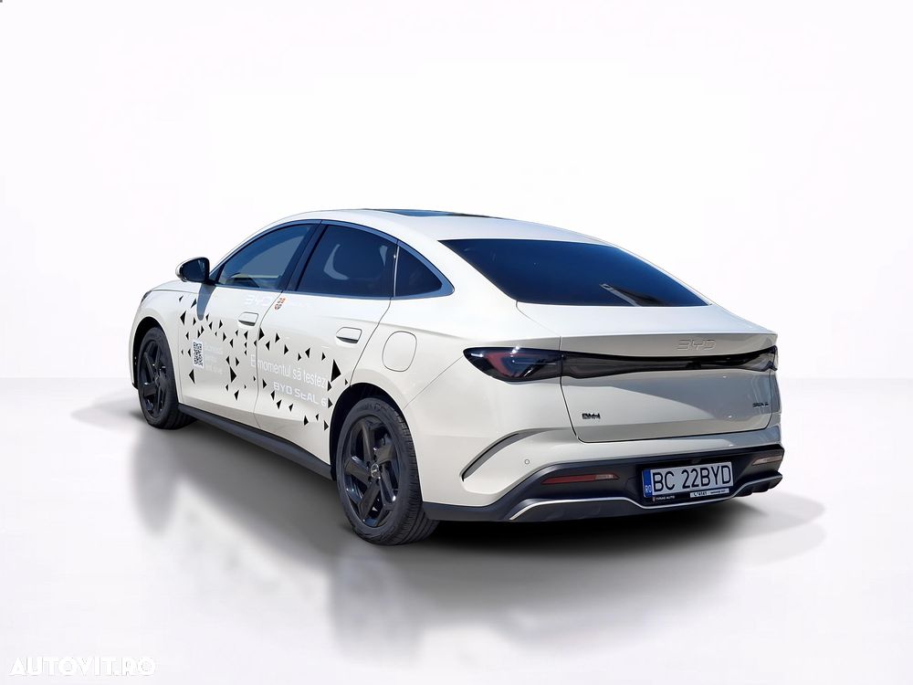Byd Seal 6 - 4